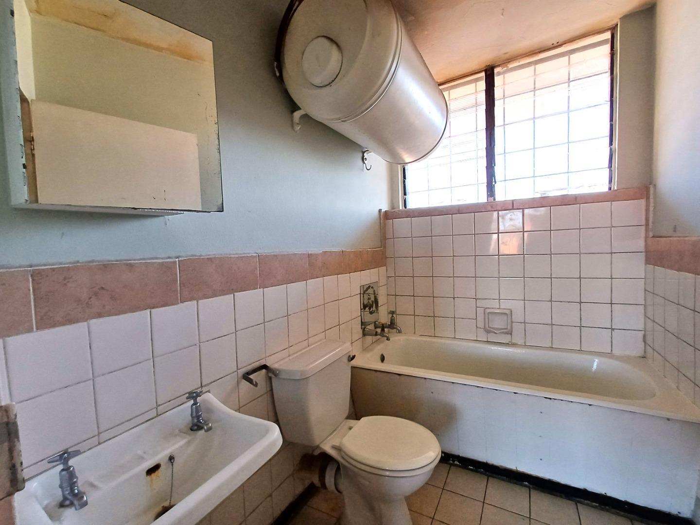 730966_Magaliesberg_202_-_12.jpg
