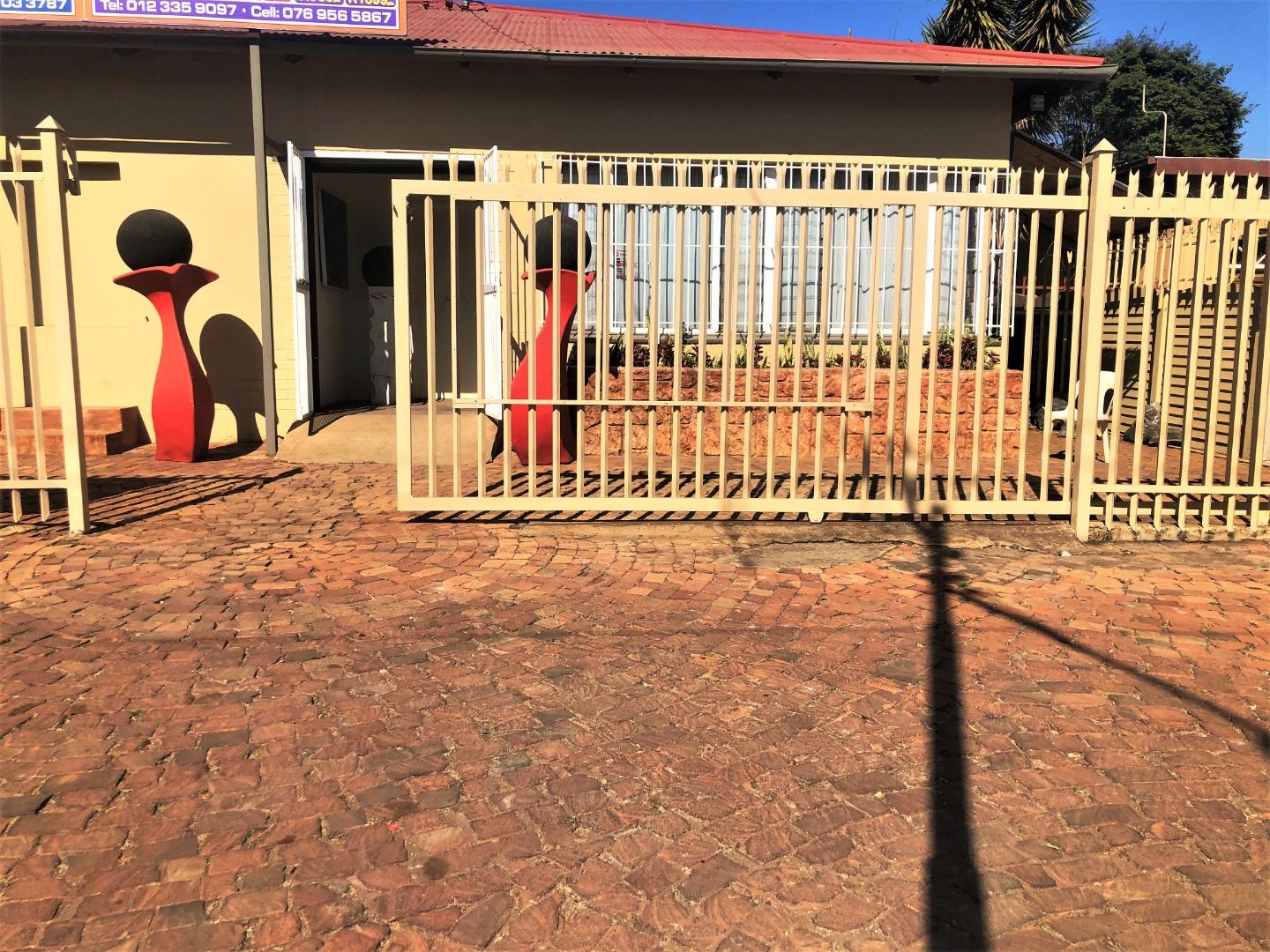 740255_Van_Rensburg_107_A_-_001.jpg