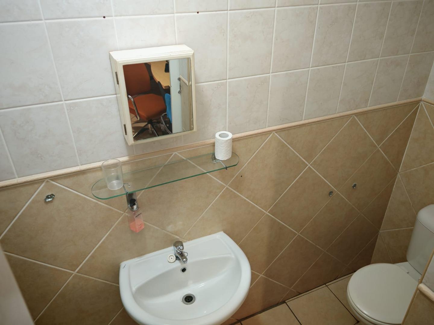 751591_8.jpg